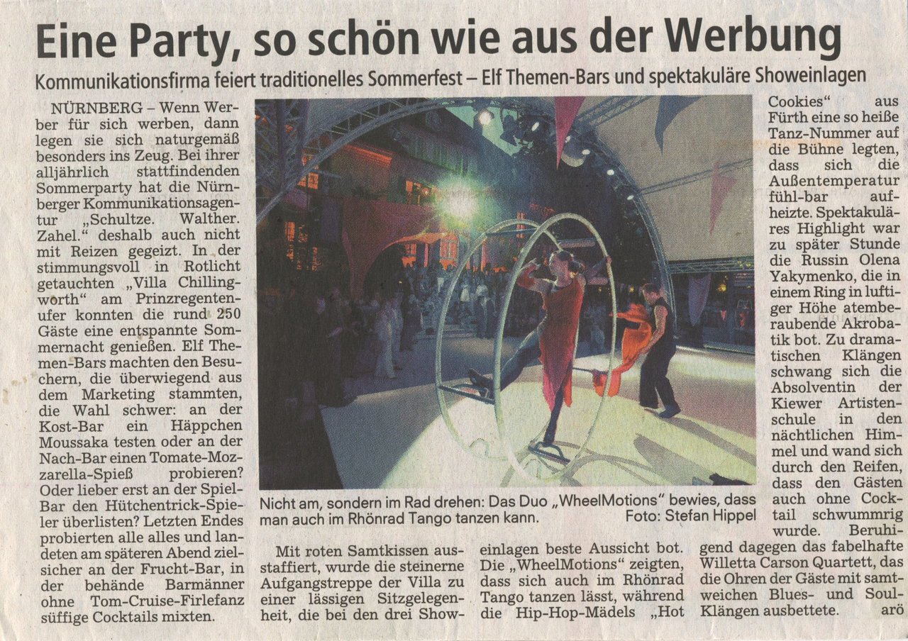 Sonntagsblitz newspaper reports the summer party of the Schultze - Walther - Zahel communications agency in Nuremberg, where the Willetta Carson Quartet performed jazz and blues openair